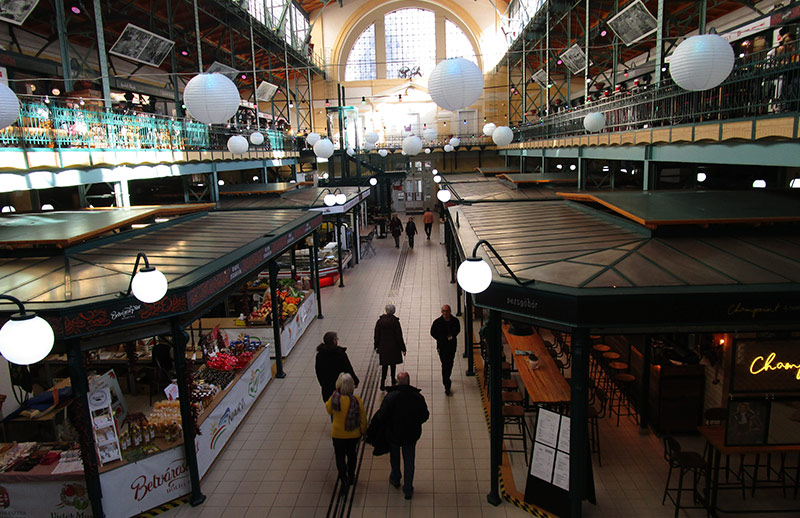Mercado de Hold utca